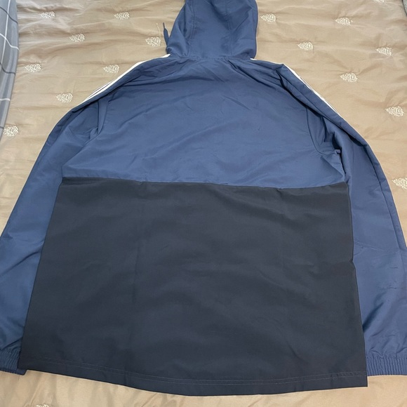 Men’s Adidas Windbreaker - Picture 2 of 8